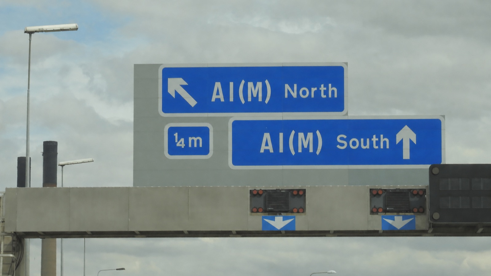 Managed247 research on the North-South AI divide in the UK workplace