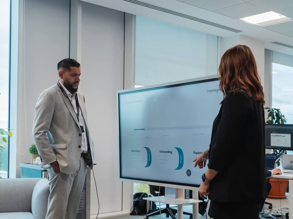 A Managed247 Microsoft 365 modern work planning session in the office