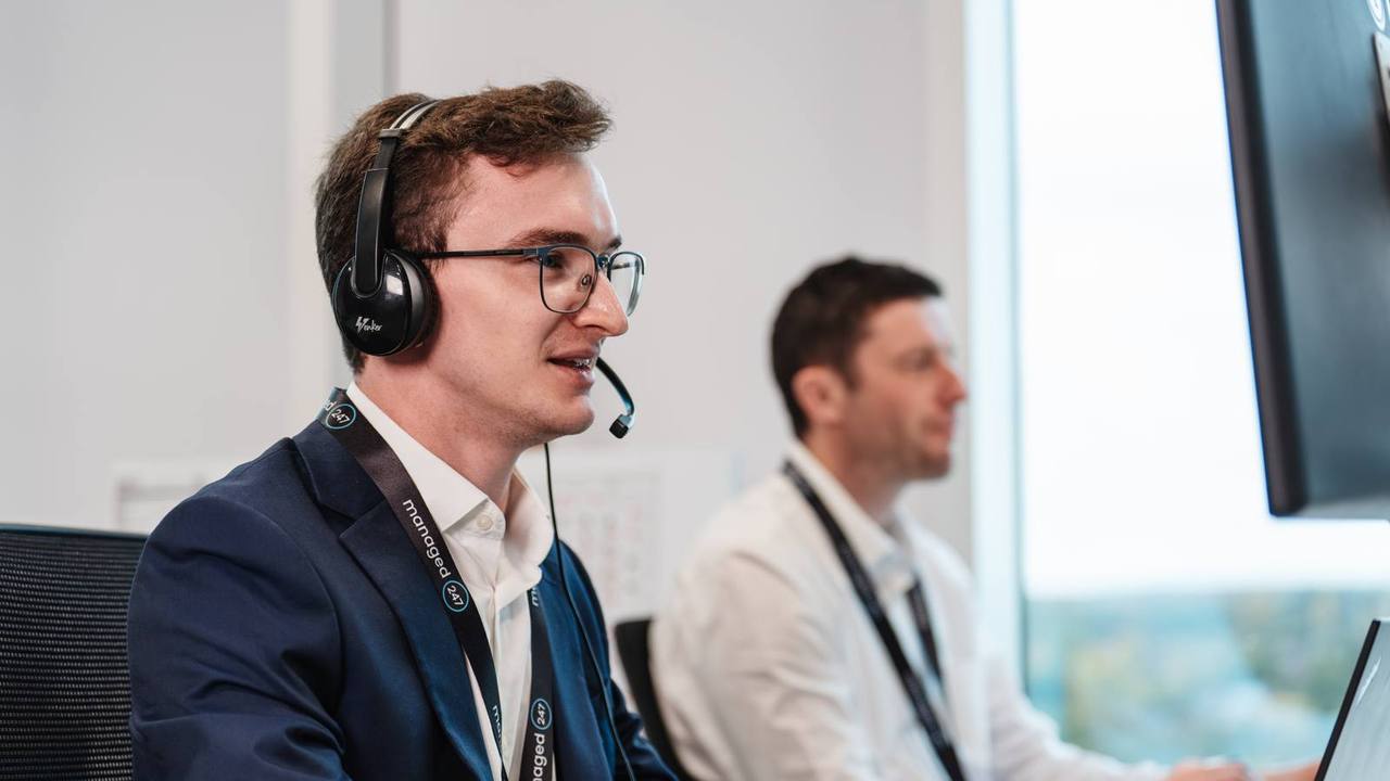 A Managed247 engineer delivering network support from the UK service desk